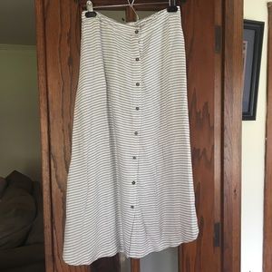 Midi skirt never worn